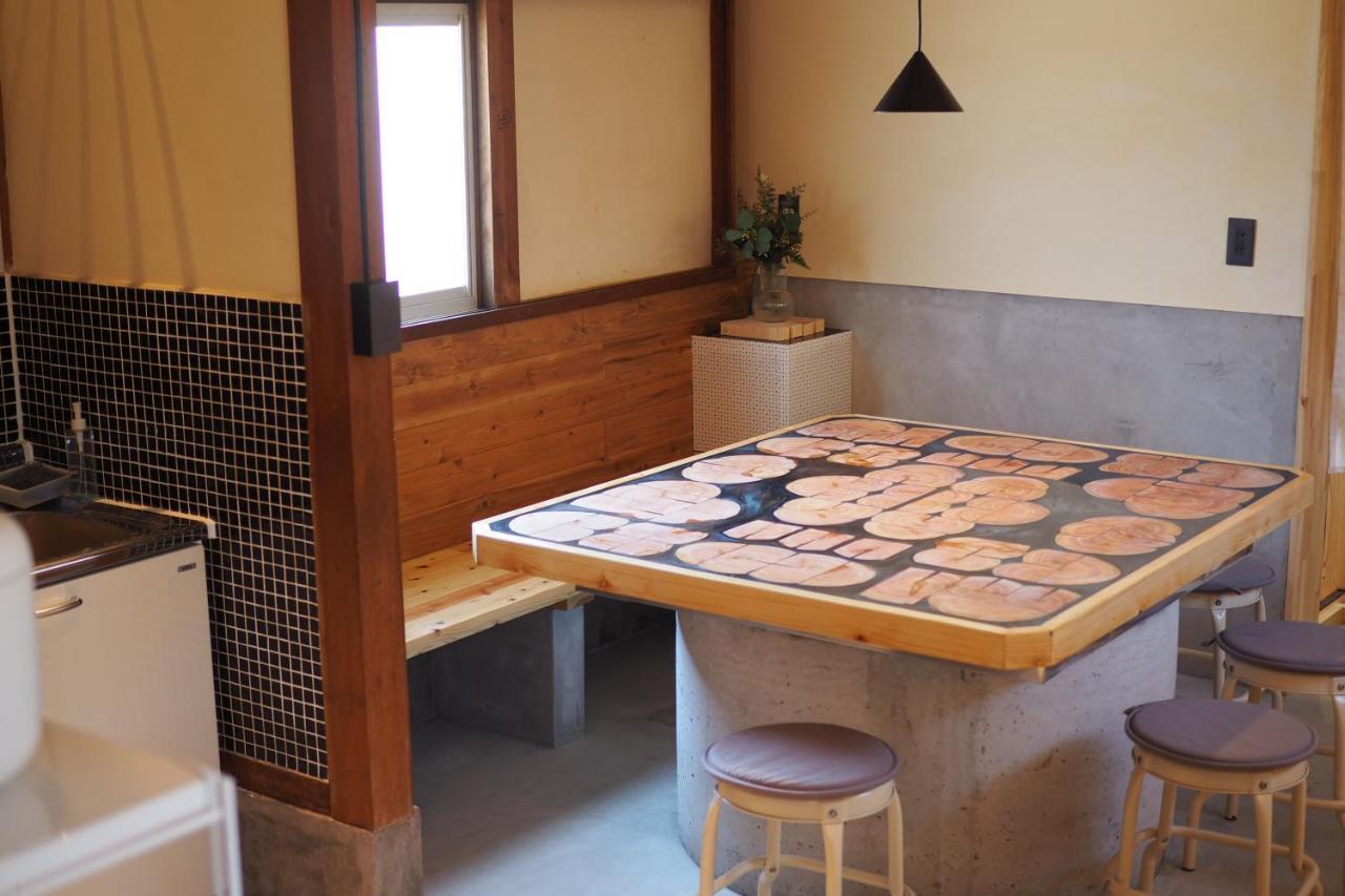 岡邸 Leilighet Tonosho  Eksteriør bilde
